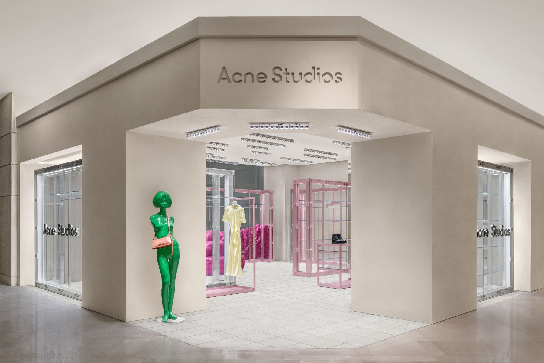 瑞典品牌Acne Studios首度登台！透析粉紅色底下的北歐前衛
